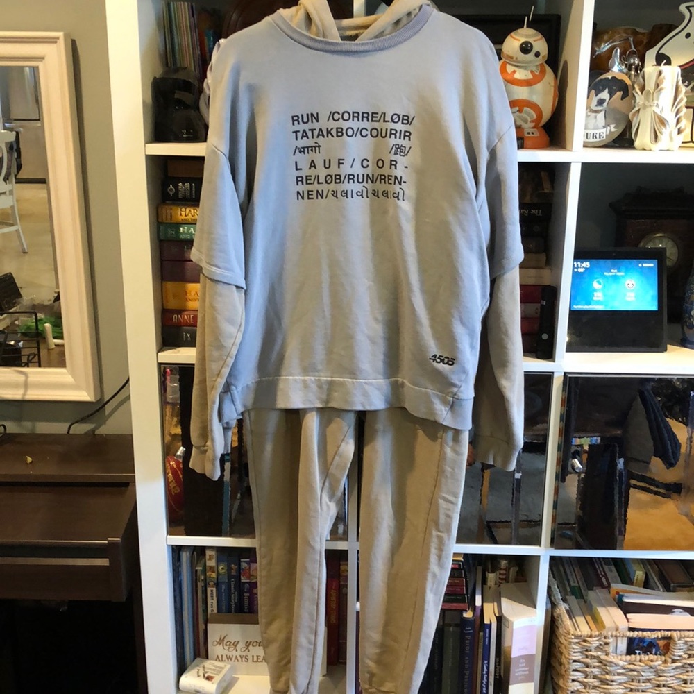 ASOS 4505, 2 Toned Jogger Set!  Beige and Gray